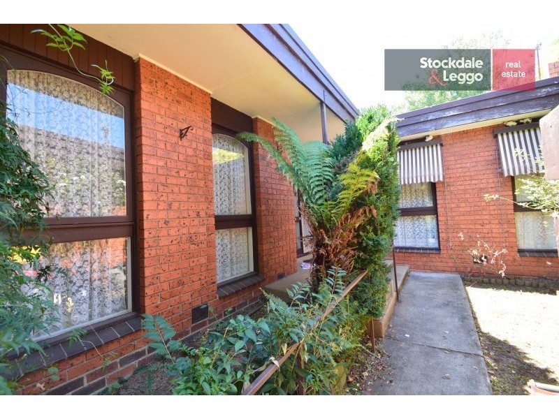 3/4 Middleborough Road, Burwood East VIC 3151