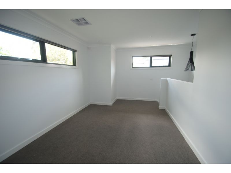 2/19 Dion Road, Glen Waverley VIC 3150