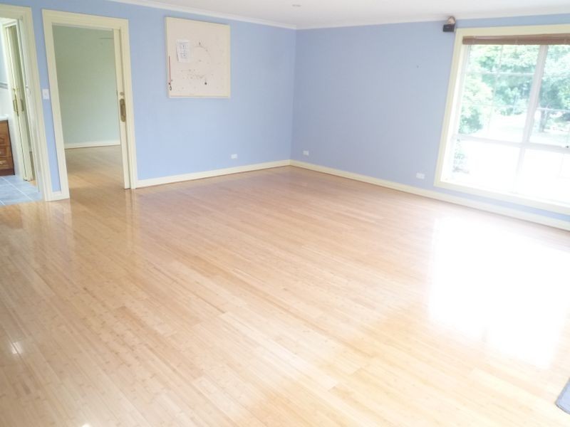 18 Wellesley Road, Glen Waverley VIC 3150