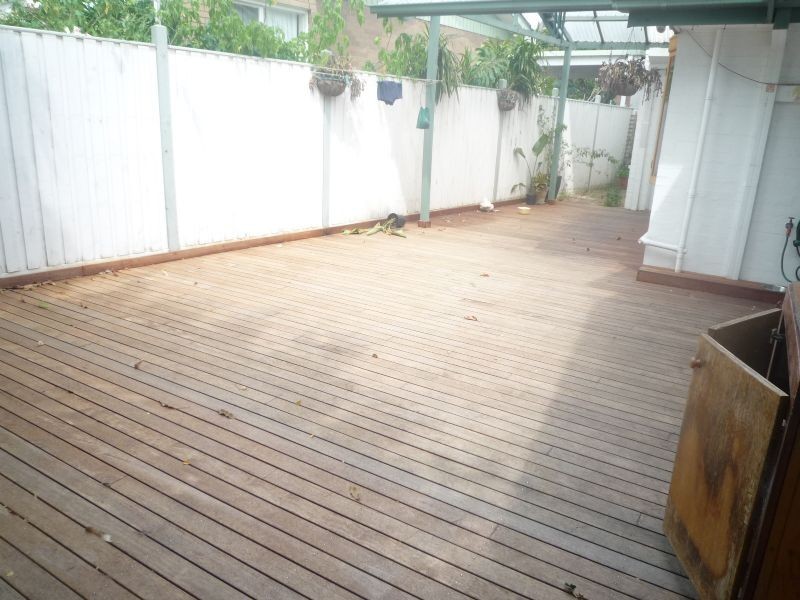 18 Wellesley Road, Glen Waverley VIC 3150