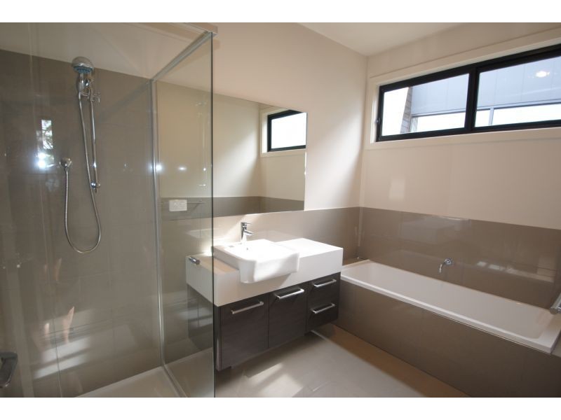 37B Charlotte Street, Glen Waverley VIC 3150