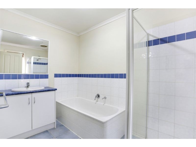 2 Marshall Way, Glen Waverley VIC 3150