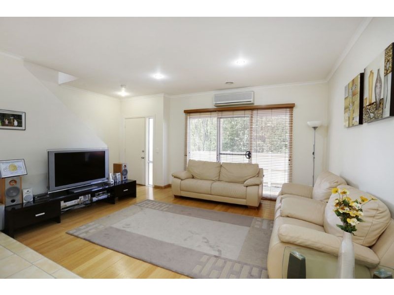 2 Marshall Way, Glen Waverley VIC 3150