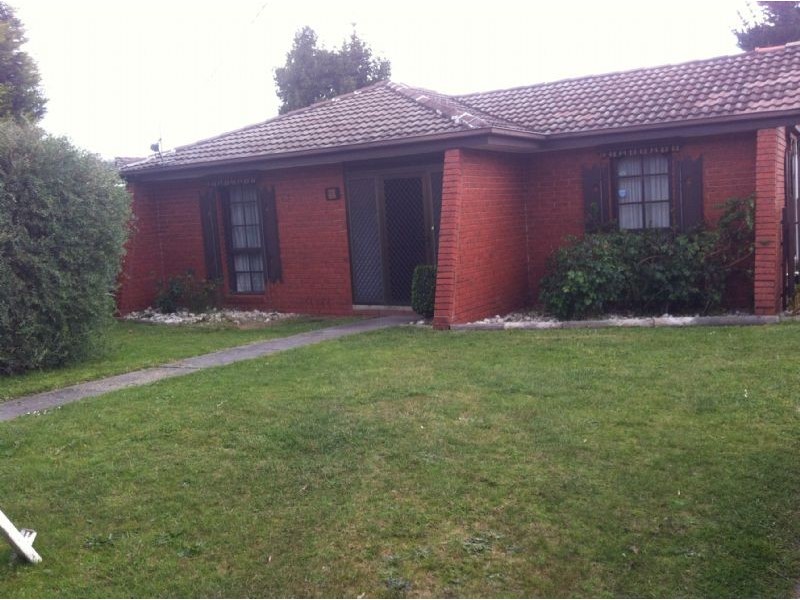 30 Raphael Drive, Wheelers Hill VIC 3150