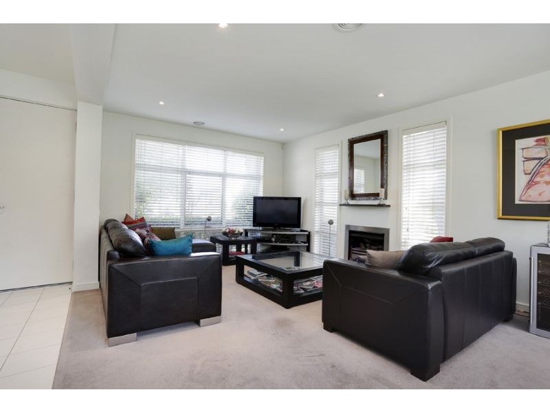 6 Lords Avenue, Mulgrave VIC 3170