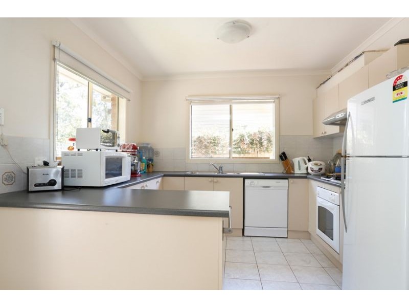 2/3 Jordan Grove, Glen Waverley VIC 3150