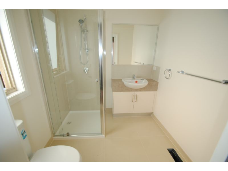 2/29 Mountain Ash Avenue, Ashwood VIC 3147