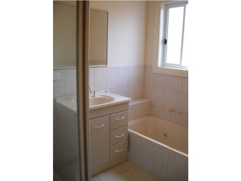 2/10 O’Sullivan Road, Glen Waverley VIC 3150