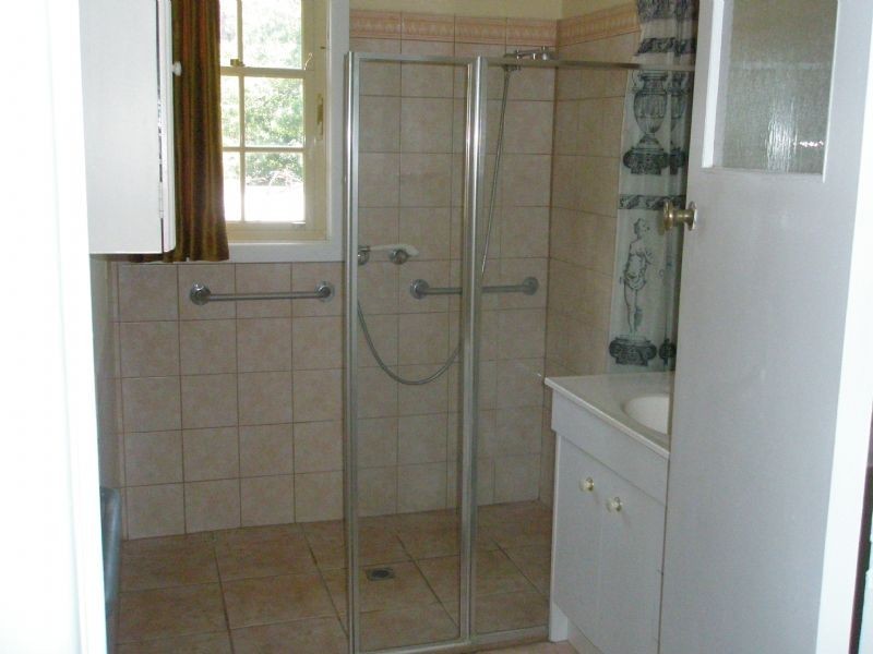 22 Meadow Crescent, Mount Waverley VIC 3149