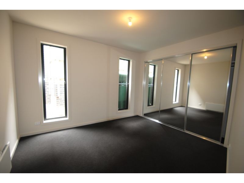 37B Charlotte Street, Glen Waverley VIC 3150