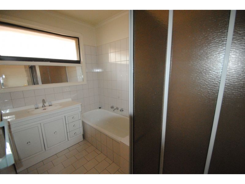 1 Entally Drive, Wheelers Hill VIC 3150