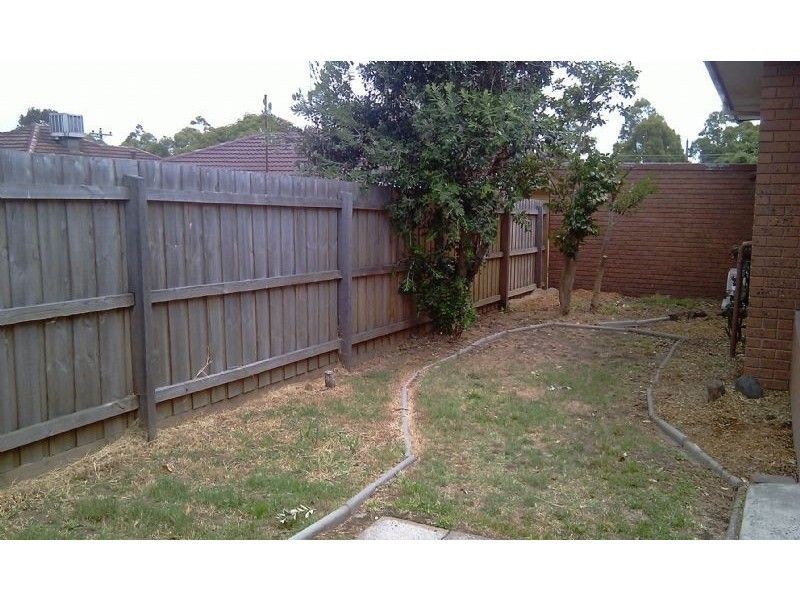 2/652 Springvale Road, Mulgrave VIC 3170