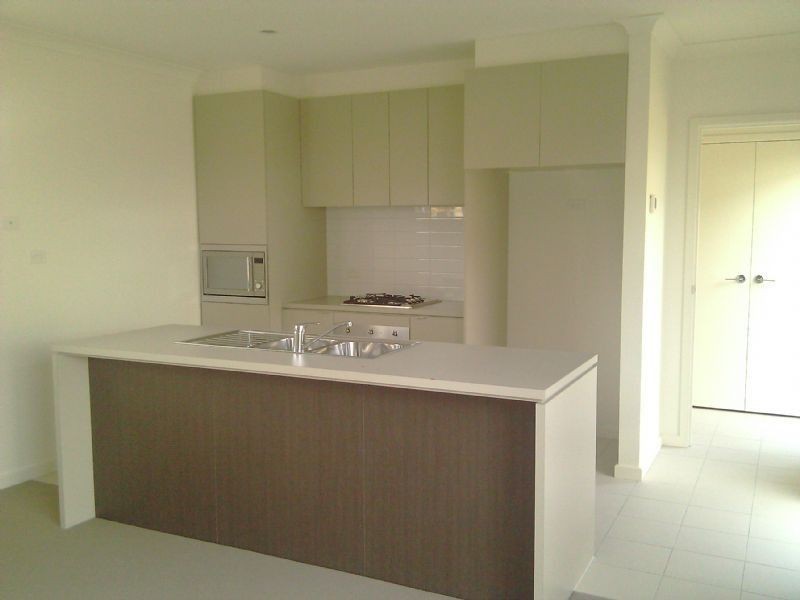 27 Bloom Avenue, Wantirna South VIC 3152