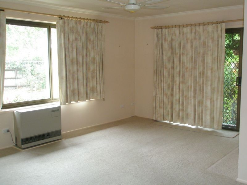 6 Coolabah Avenue, Glen Waverley VIC 3150