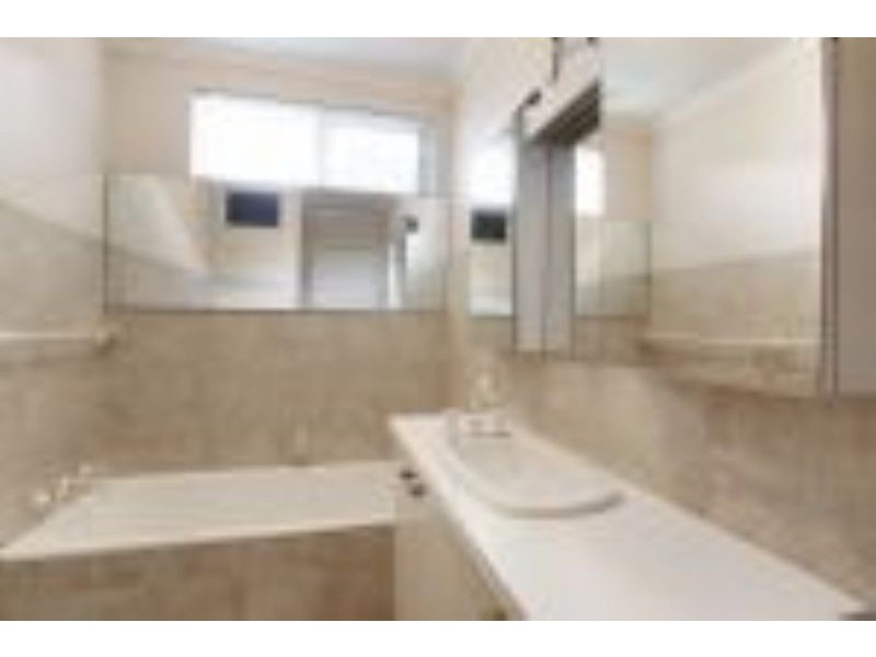 35 Hampshire Road, Glen Waverley VIC 3150