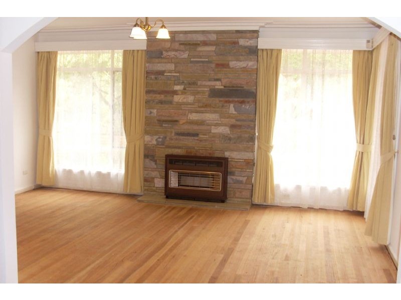 8 Billing Street, Mount Waverley VIC 3149