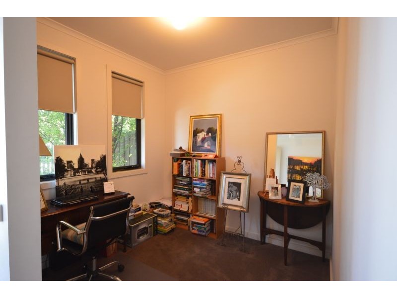 11 Macpherson Street, Footscray VIC 3011