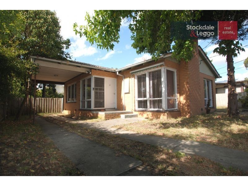 37 Johnson Drive, Glen Waverley VIC 3150