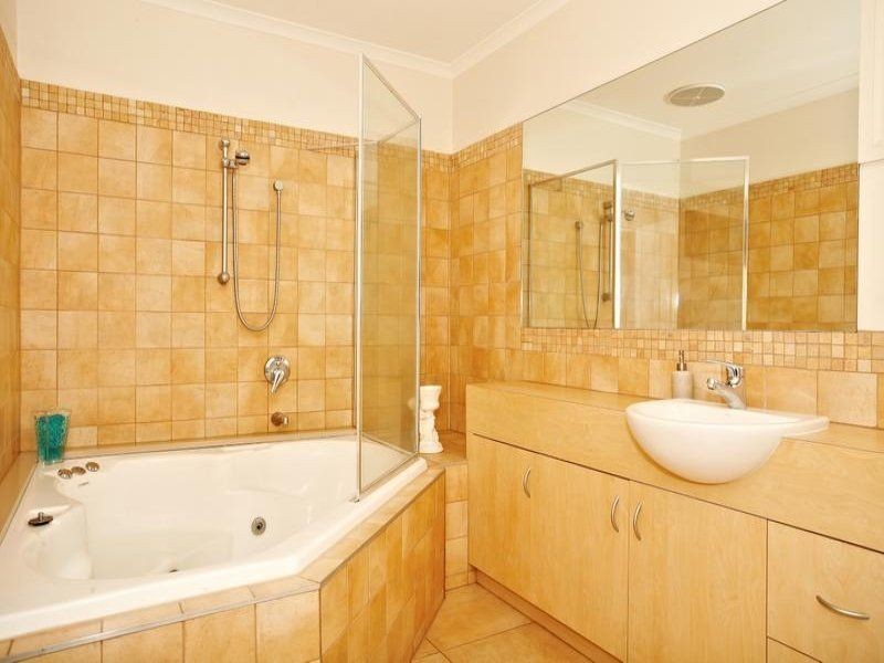 1/5 Nicole Street, Mount Waverley VIC 3149