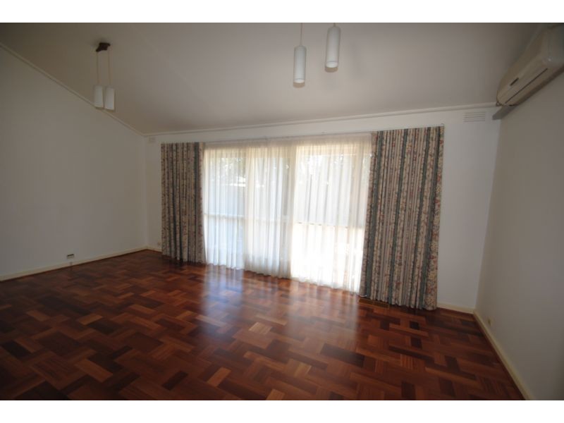 207 Lawrence Road, Mount Waverley VIC 3149