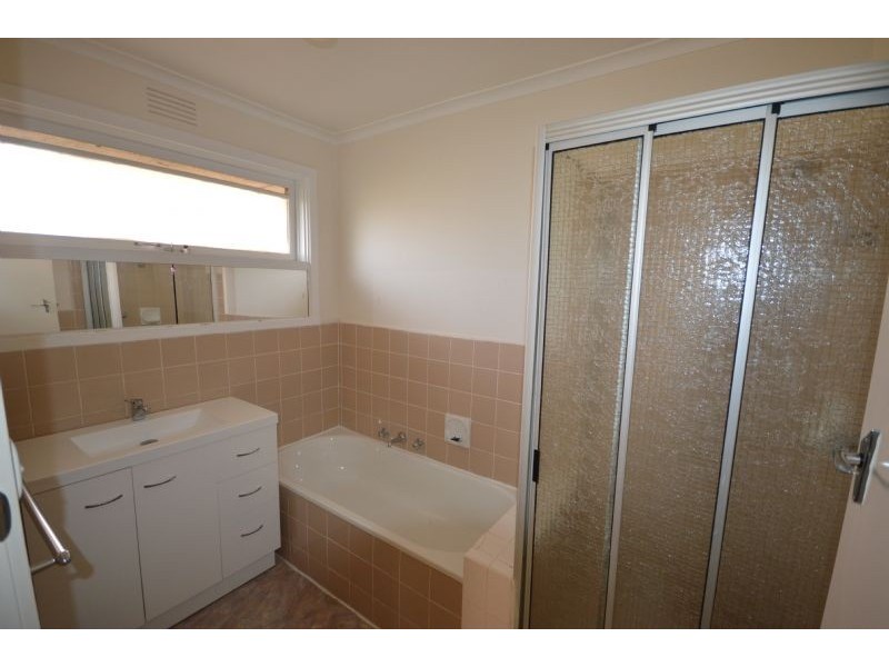 5/23 McCubbin Street, Burwood VIC 3125