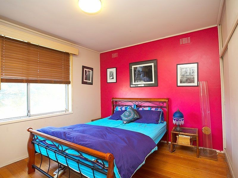 16 Tamala Avenue, Notting Hill VIC 3168