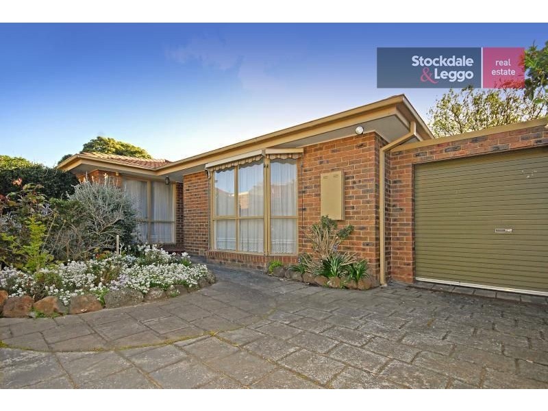 2/9 Richard Street, Glen Waverley VIC 3150
