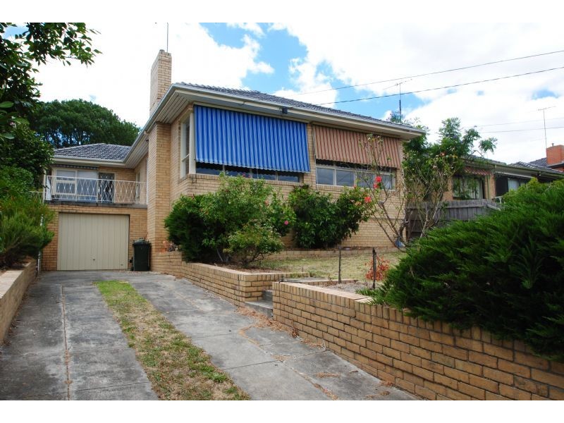 2 Gloucester Street, Mount Waverley VIC 3149