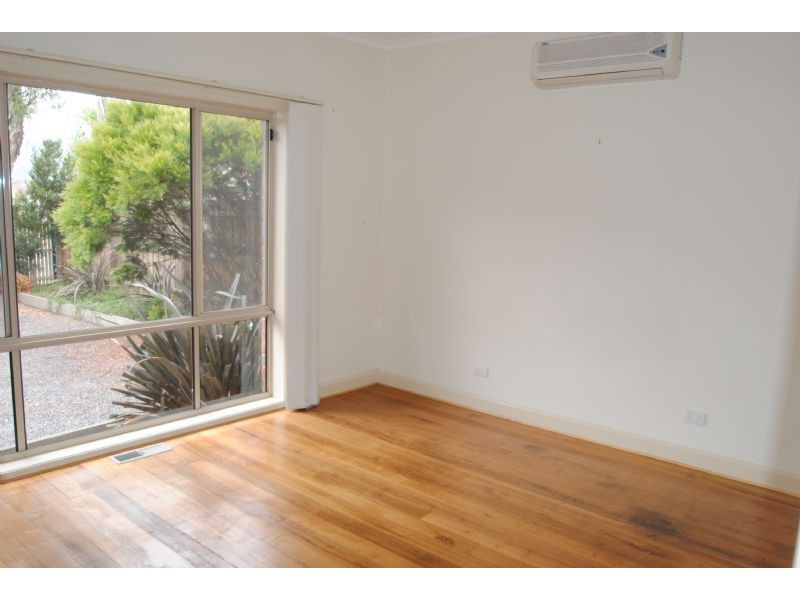 48 Scoresby Road, Bayswater VIC 3153