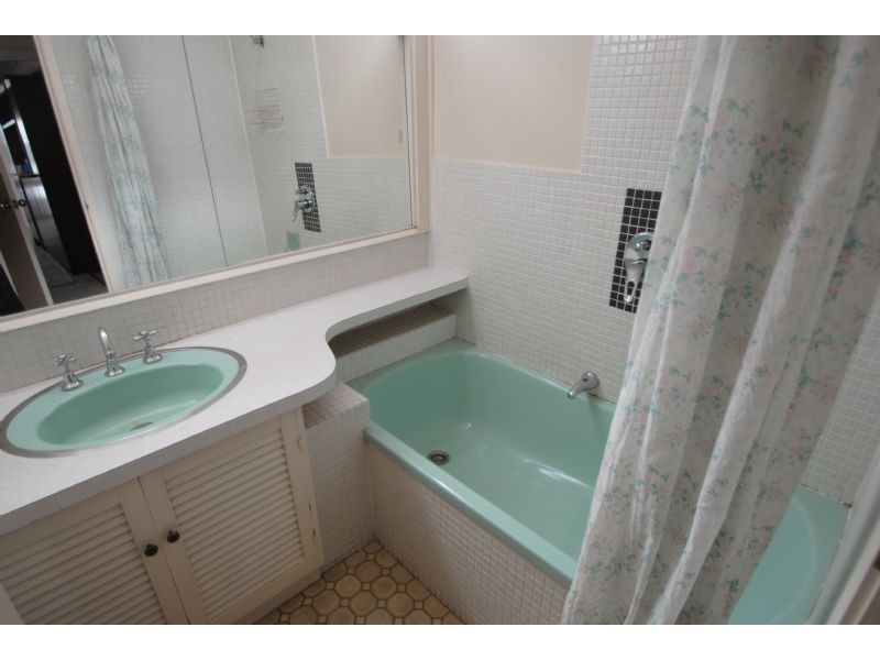 43 Carrol Grove, Mount Waverley VIC 3149