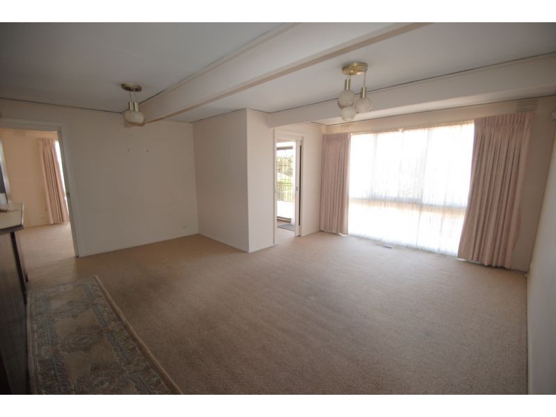 43 Carrol Grove, Mount Waverley VIC 3149