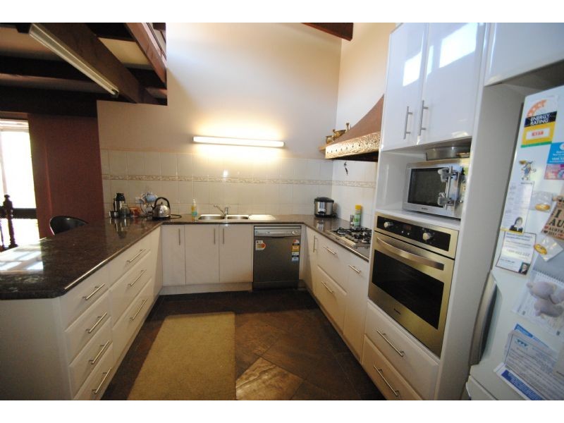 17 Grantley Drive, Glen Waverley VIC 3150