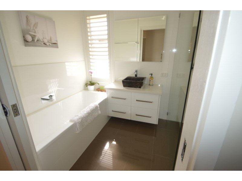 4 Matheson Court, Wheelers Hill VIC 3150