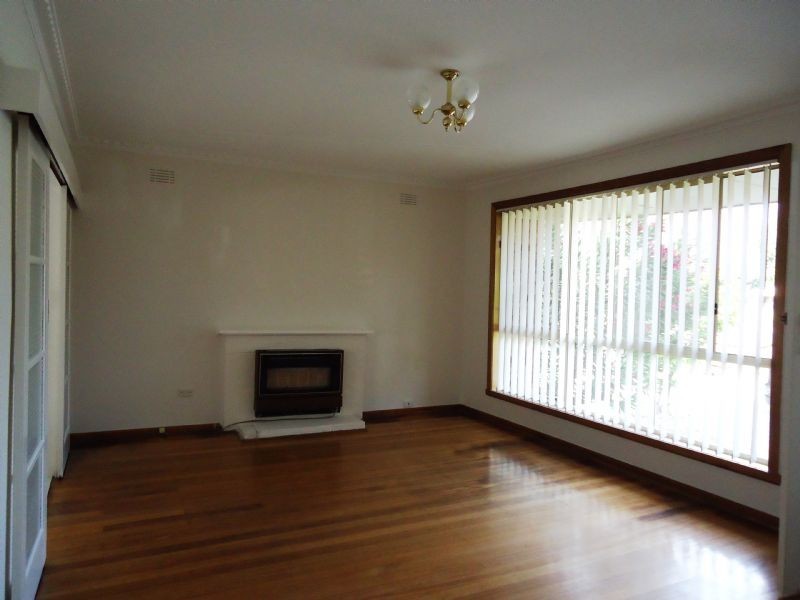 5 Marie Avenue, Springvale VIC 3171