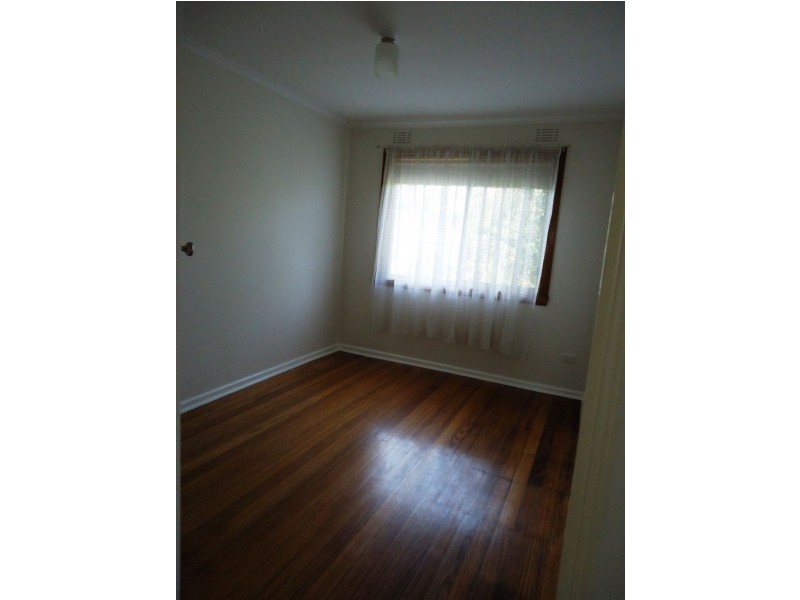 5 Marie Avenue, Springvale VIC 3171