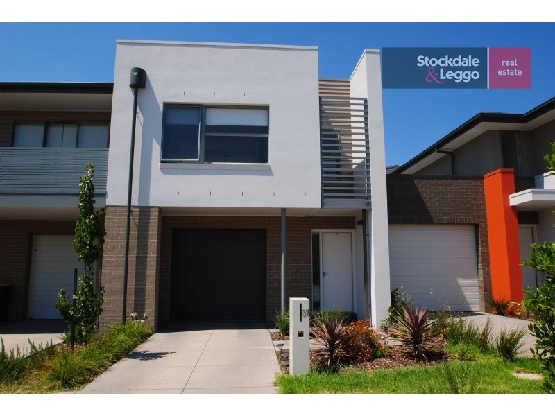 37 Brunton Crescent, Mulgrave VIC 3170