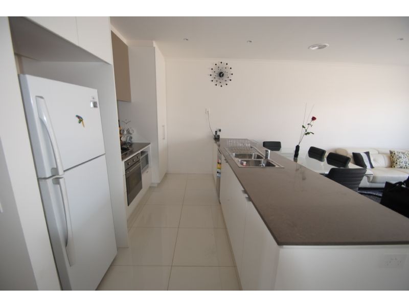 37 Brunton Crescent, Mulgrave VIC 3170
