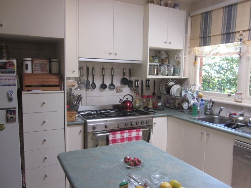 76 Price Avenue, Mount Waverley VIC 3149