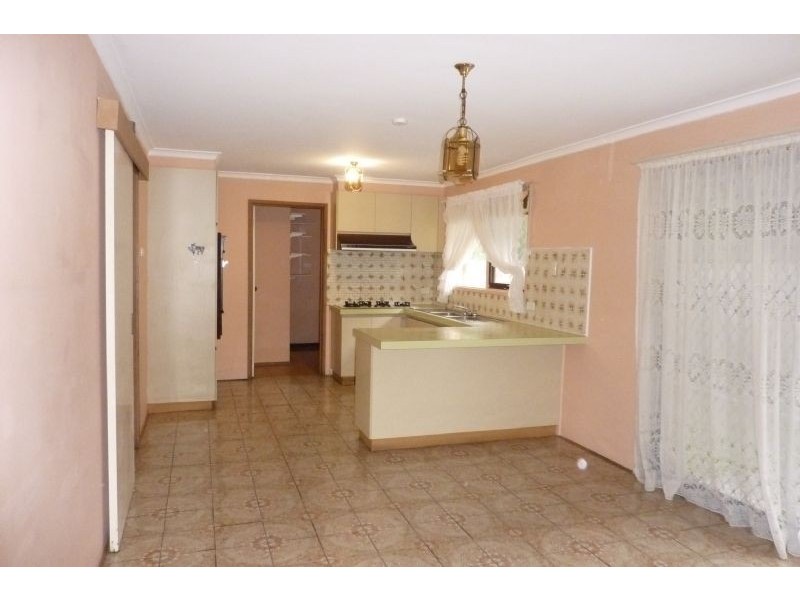 17 Parsons Avenue, Glen Waverley VIC 3150