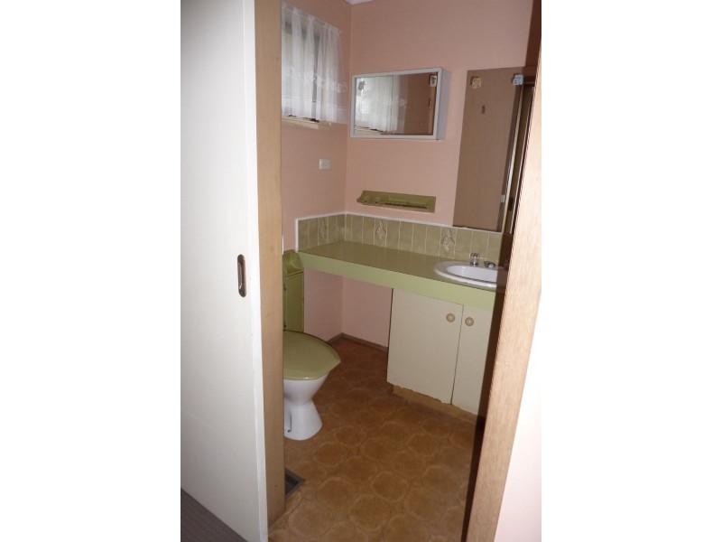 17 Parsons Avenue, Glen Waverley VIC 3150