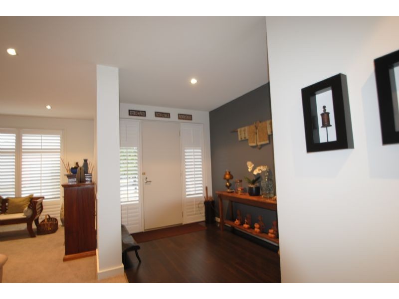2 Cooley Lane, Mulgrave VIC 3170