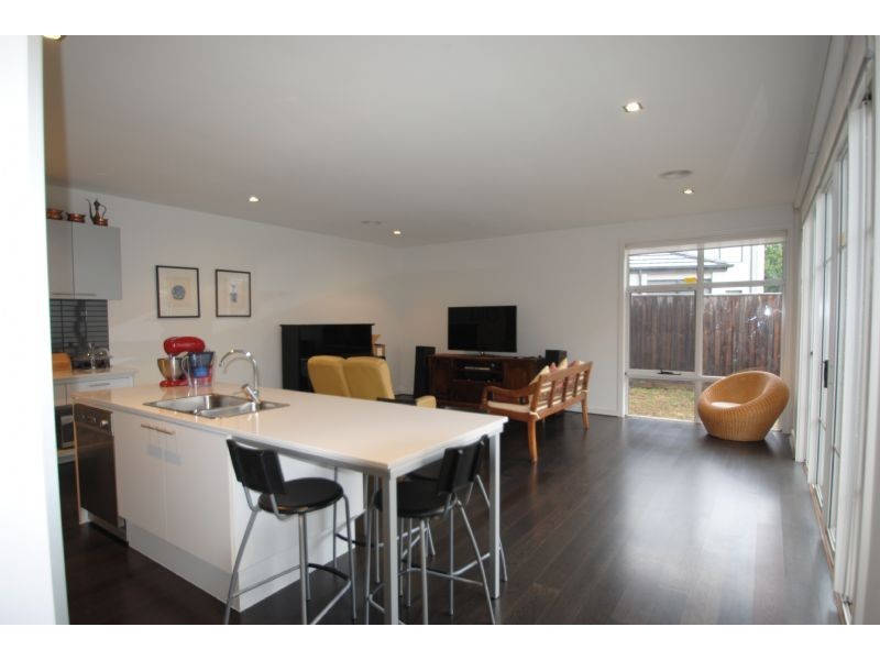 2 Cooley Lane, Mulgrave VIC 3170
