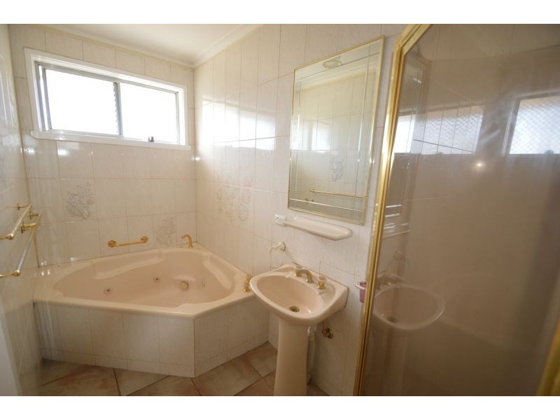 34 Springvale Road, Glen Waverley VIC 3150