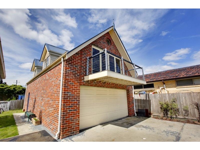 69 Larch Crescent, Mount Waverley VIC 3149