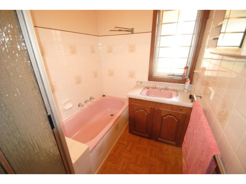 1/332 High Street Road, Mount Waverley VIC 3149