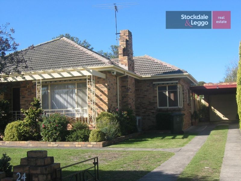 24 Hillview Avenue, Mount Waverley VIC 3149