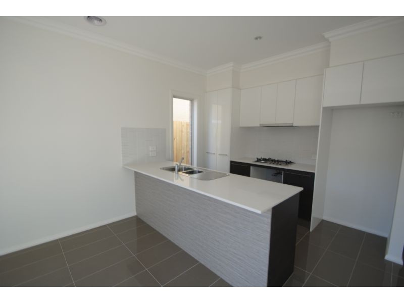 1A Sinclair Road, Bayswater VIC 3153