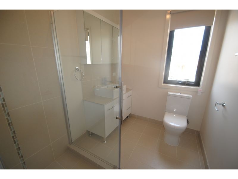 1/19-23 Hughes Street, Burwood VIC 3125