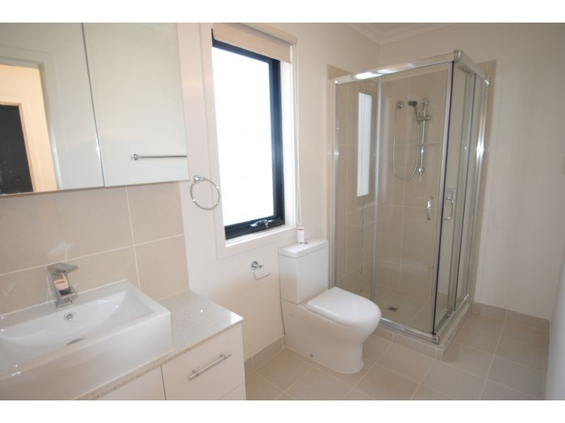 1/19-23 Hughes Street, Burwood VIC 3125