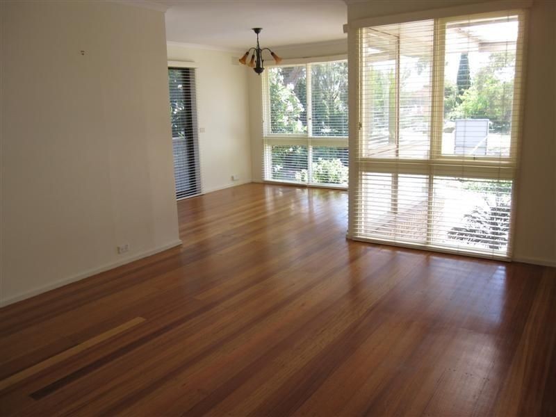 14 Chichester Square, Wantirna VIC 3152